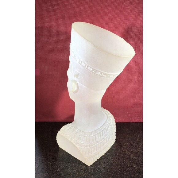 Queen Nefertiti Acrylic Resin Bust Egyptian Sculpture Replica Egyptian Art Decor - Picture 8 of 16
